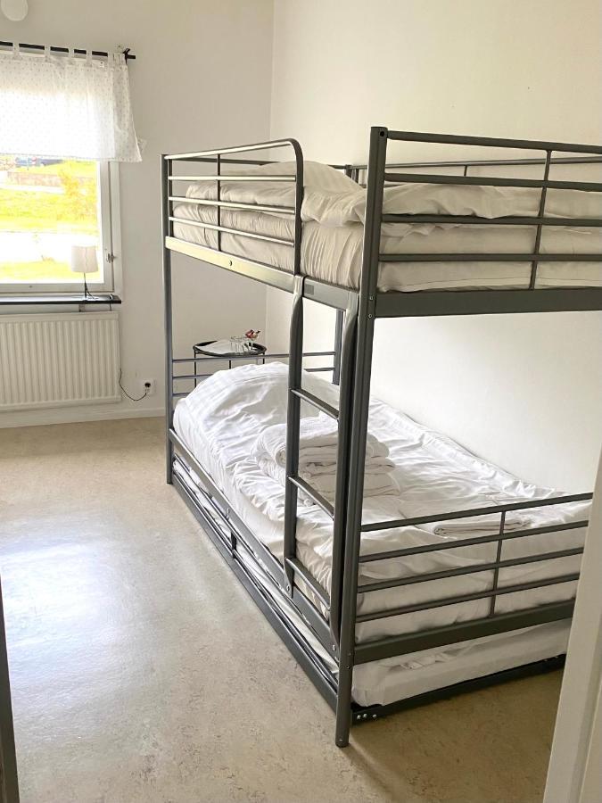 Gullringens Vaerdshus & Hotell Экстерьер фото