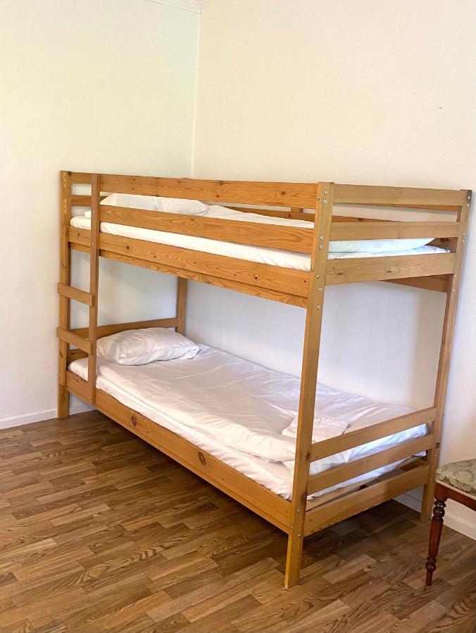 Gullringens Vaerdshus & Hotell Экстерьер фото