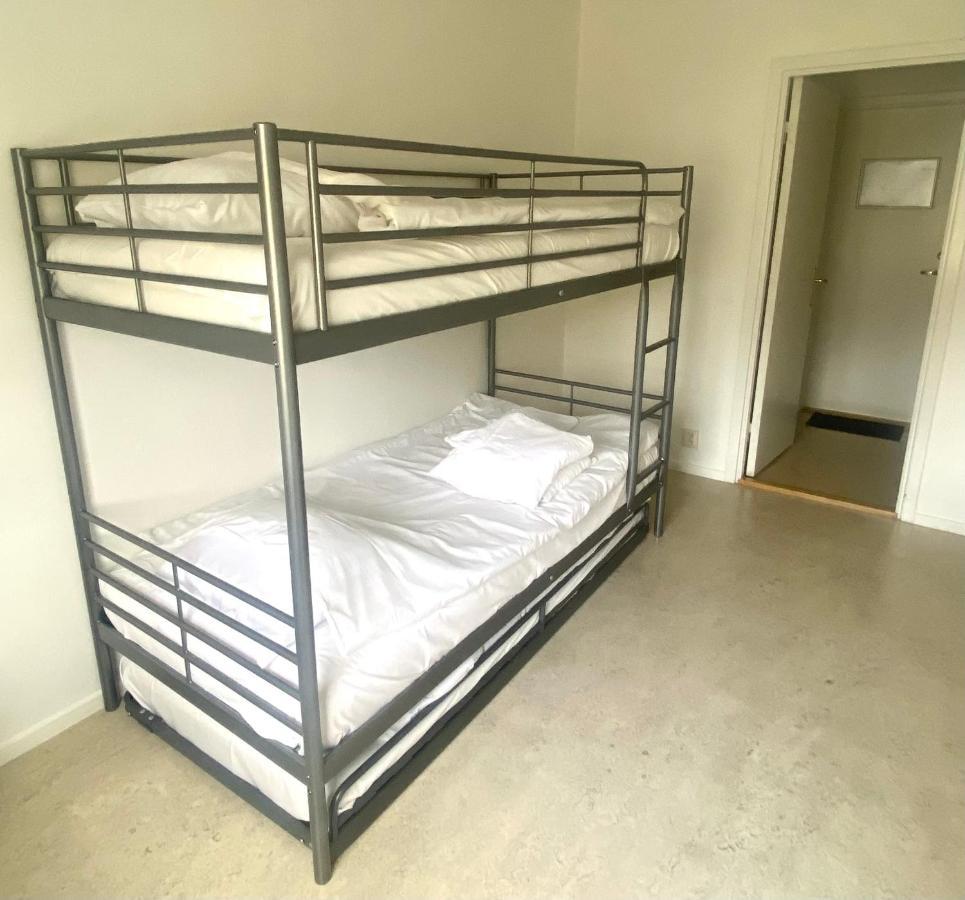 Gullringens Vaerdshus & Hotell Экстерьер фото
